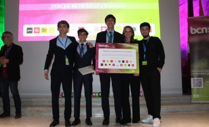 Giani Soulier, étudiant en LEA à l’ICT, récompensé au BCN Digital Challenge